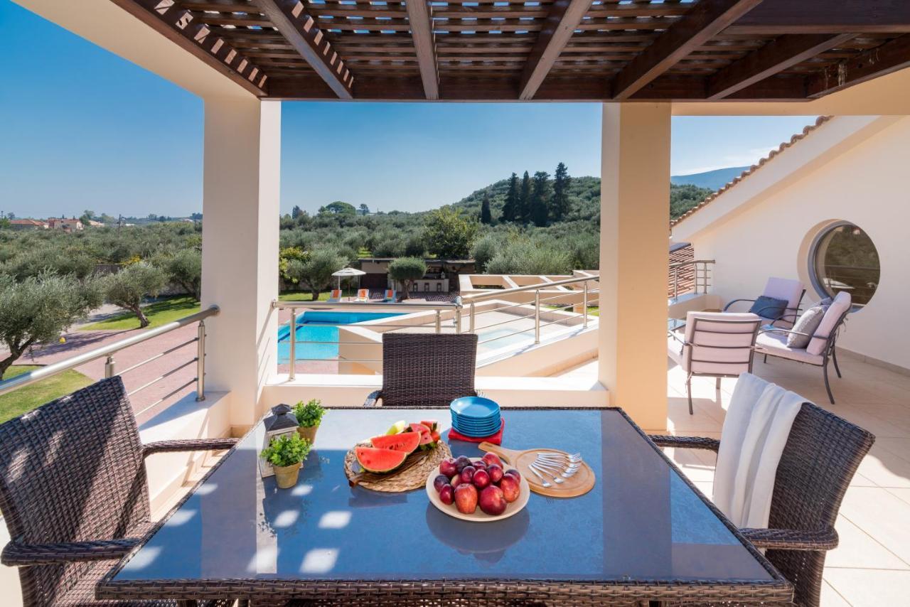 Astarte Villas - Istar Villa With Tennis Court Makhairádhon Zewnętrze zdjęcie