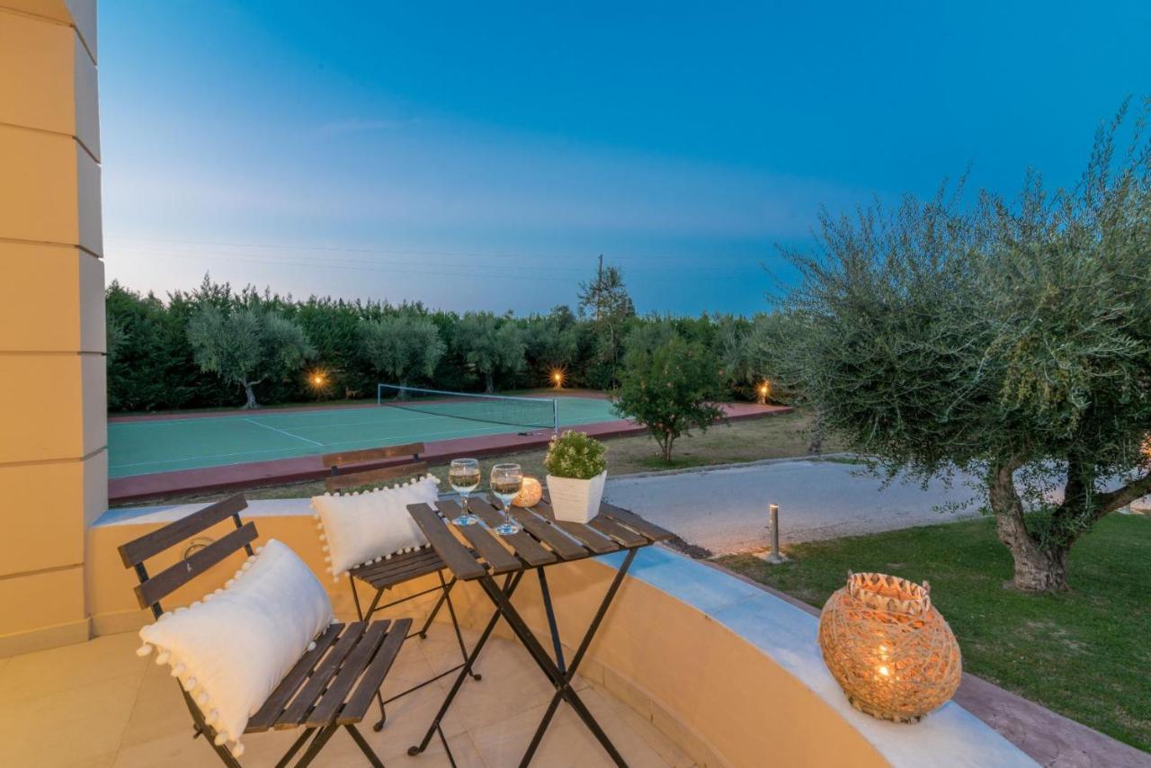 Astarte Villas - Istar Villa With Tennis Court Makhairádhon Zewnętrze zdjęcie