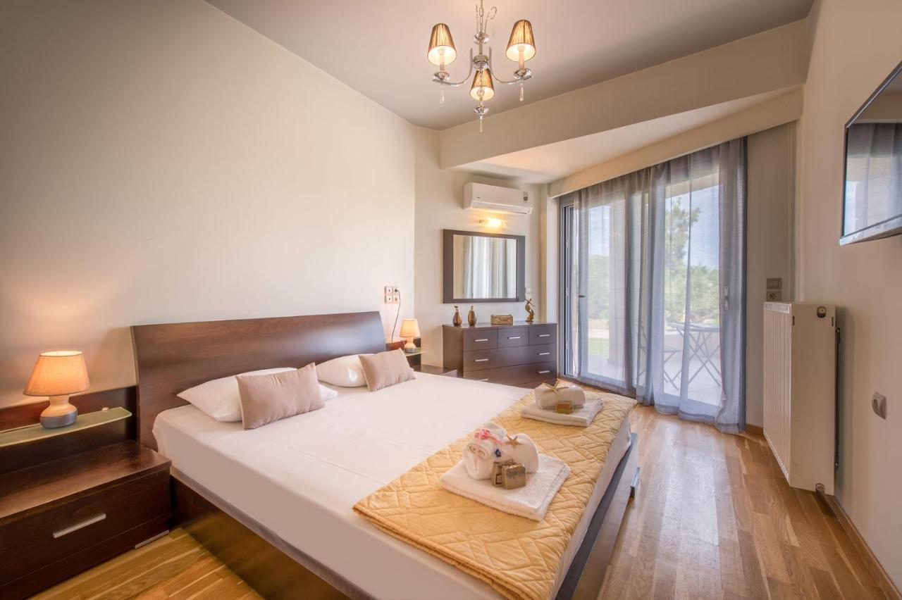 Astarte Villas - Istar Villa With Tennis Court Makhairádhon Zewnętrze zdjęcie