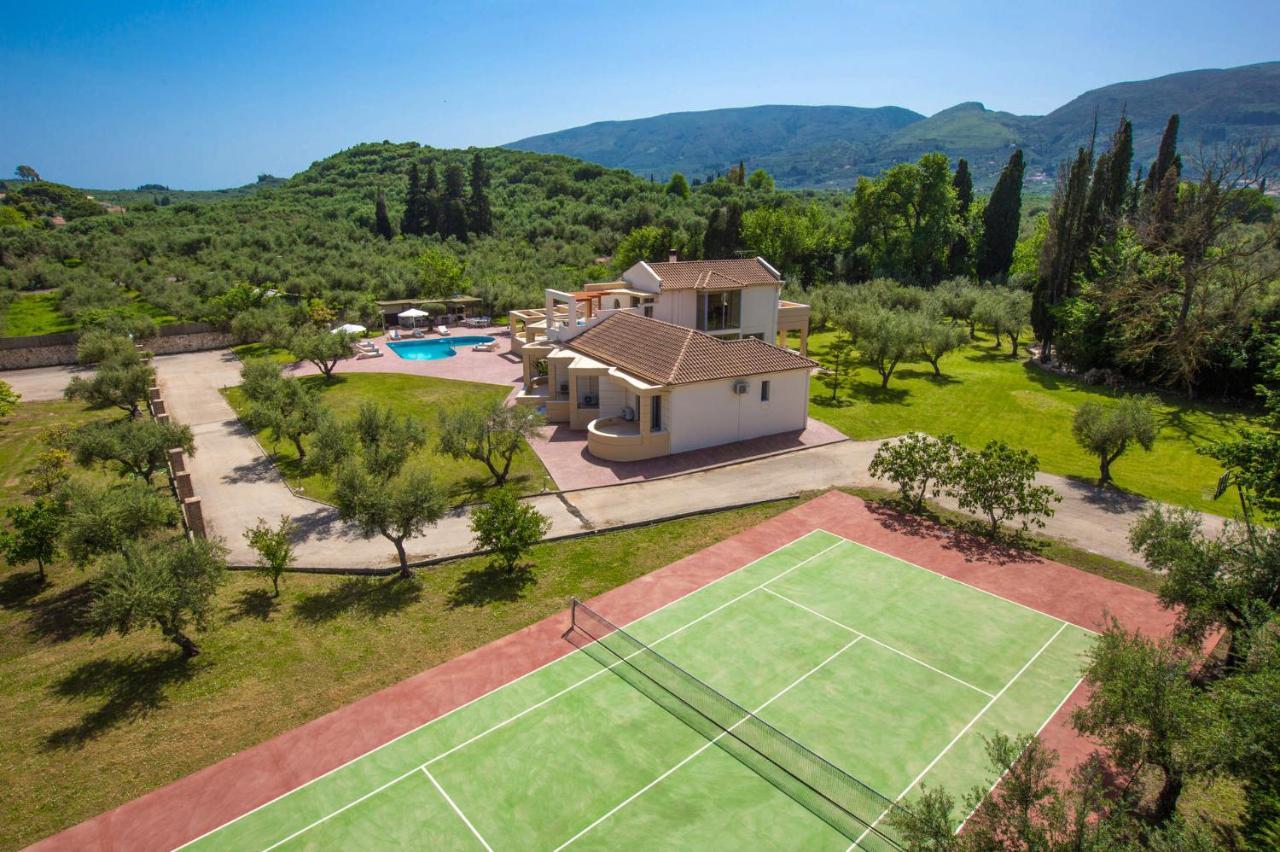 Astarte Villas - Istar Villa With Tennis Court Makhairádhon Zewnętrze zdjęcie